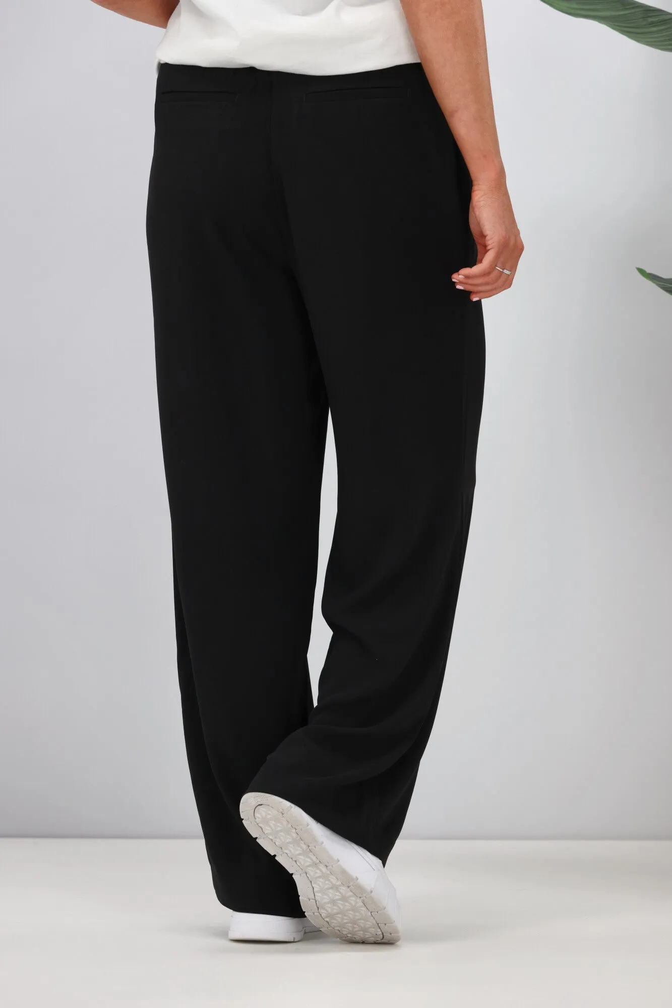 Gloss by Shine On Liberty Wide Leg Pants Black