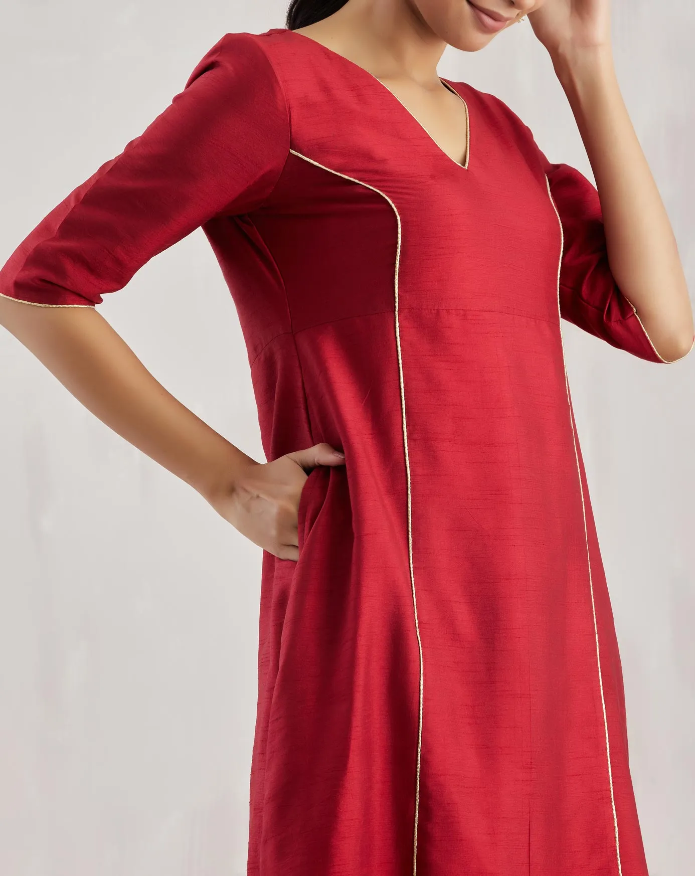 Red Markab Kurta with Pant (Set of 2)