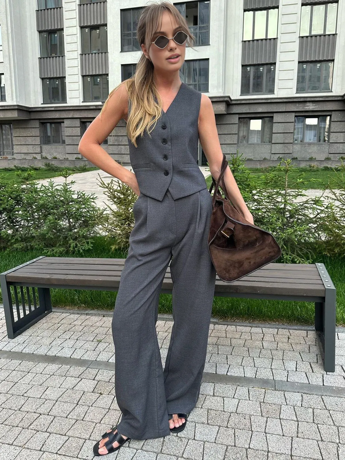 Solid Structured Graceful Suit Pants